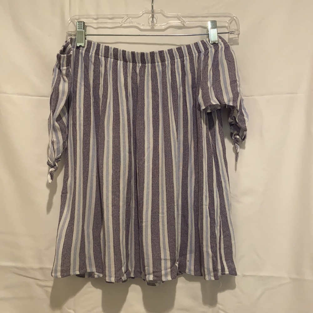 Aqua off-the-shoulder top.